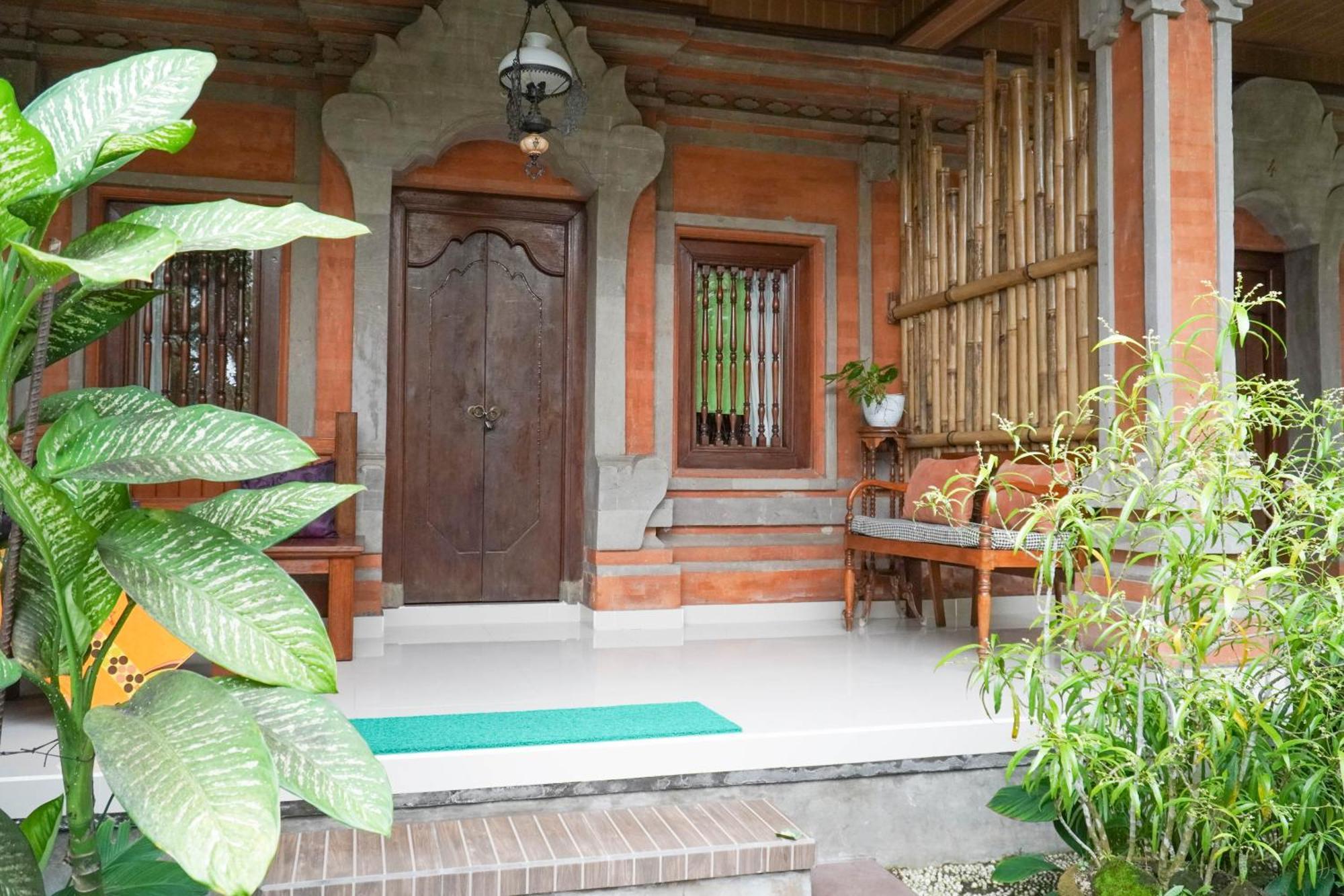Nirwa 1 Ubud Guesthouse מראה חיצוני תמונה