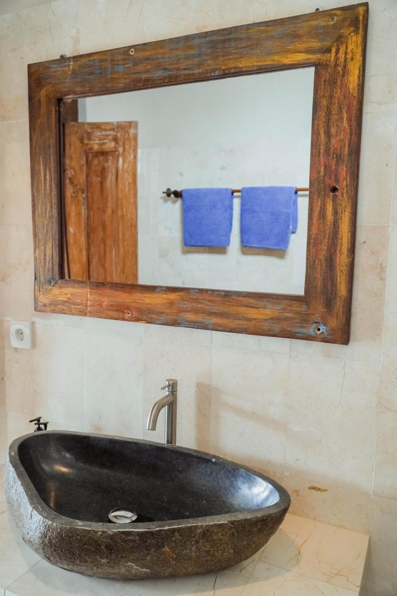 Nirwa 1 Ubud Guesthouse מראה חיצוני תמונה